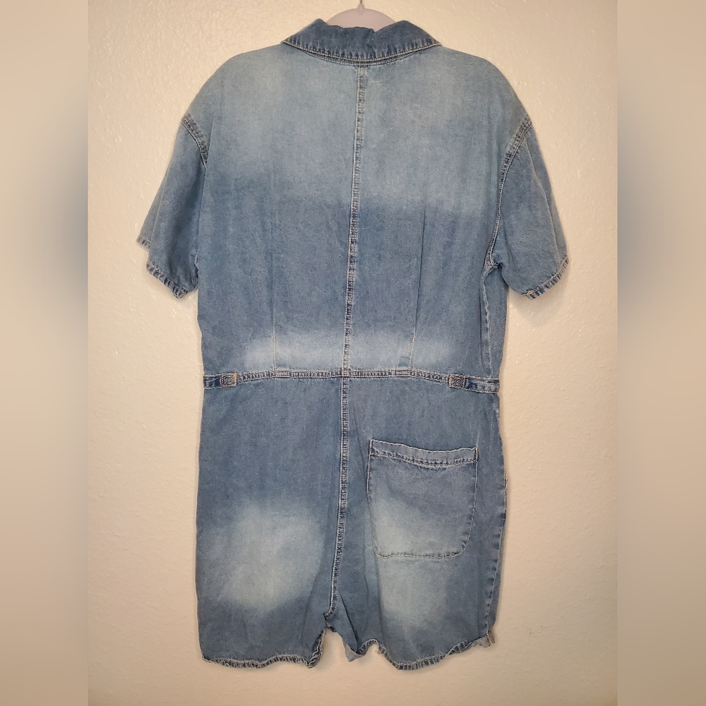Jessica Simpson Denim Button-Up Romper - Picture 2 of 3
